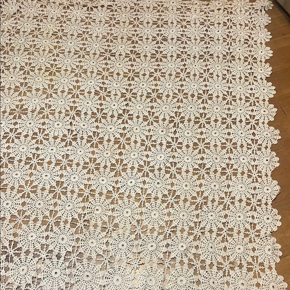 Vintage bed topper